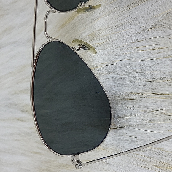 Polarized Ray Ban Aviator Sunglasses - Picture 6 of 8